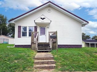 415 W 6th St, Bicknell, IN 47512