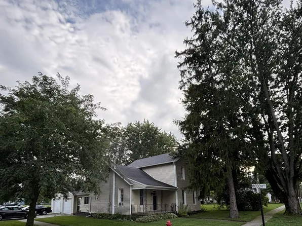 112 E Short St, Stryker, OH 43557
