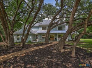 400 Royal View Rd, Salado, TX 76571