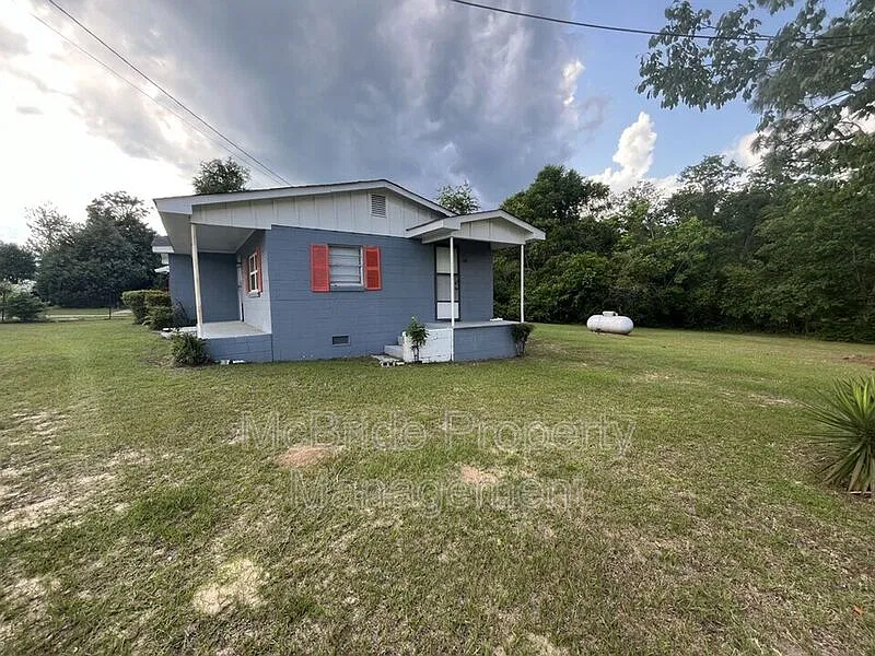 1077 Williston Rd