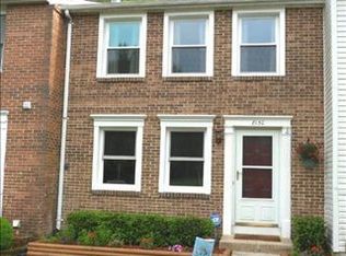 8150 Willowdale Ct, Springfield, VA 22153