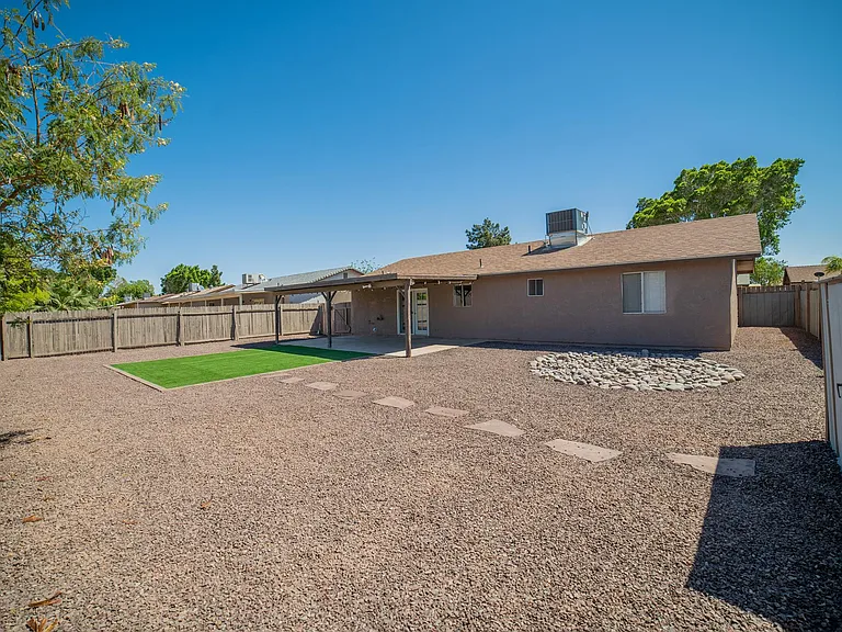 4350 W 17th Ln — Photo 29