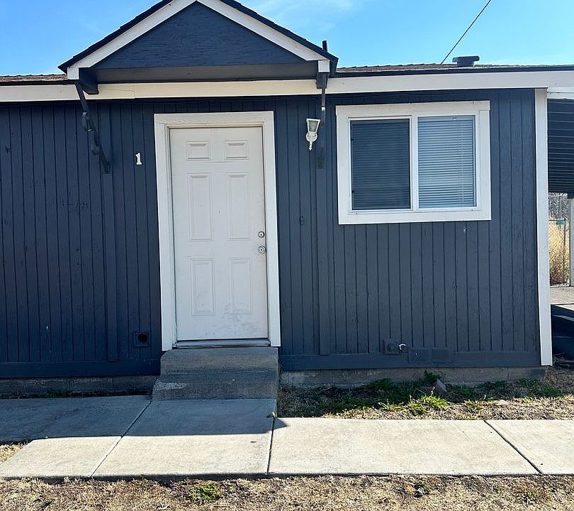 1st image of 2643-2645-2647-2 Pear St #1