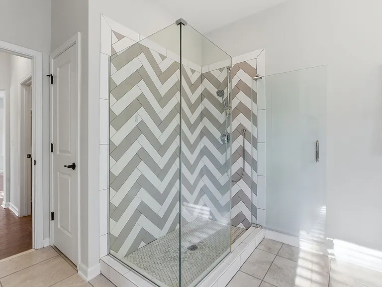 721 Vine Pond Ct — Photo 19