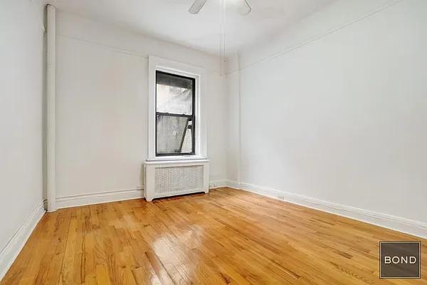 Rented by Bond New York | media 10