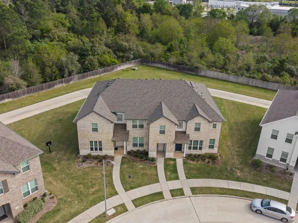 11906 Amber Oak Way Building 4, Tomball, TX 77375