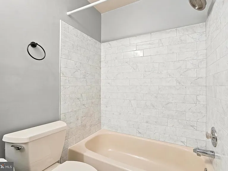 12287 Wadsworth Way — Photo 15