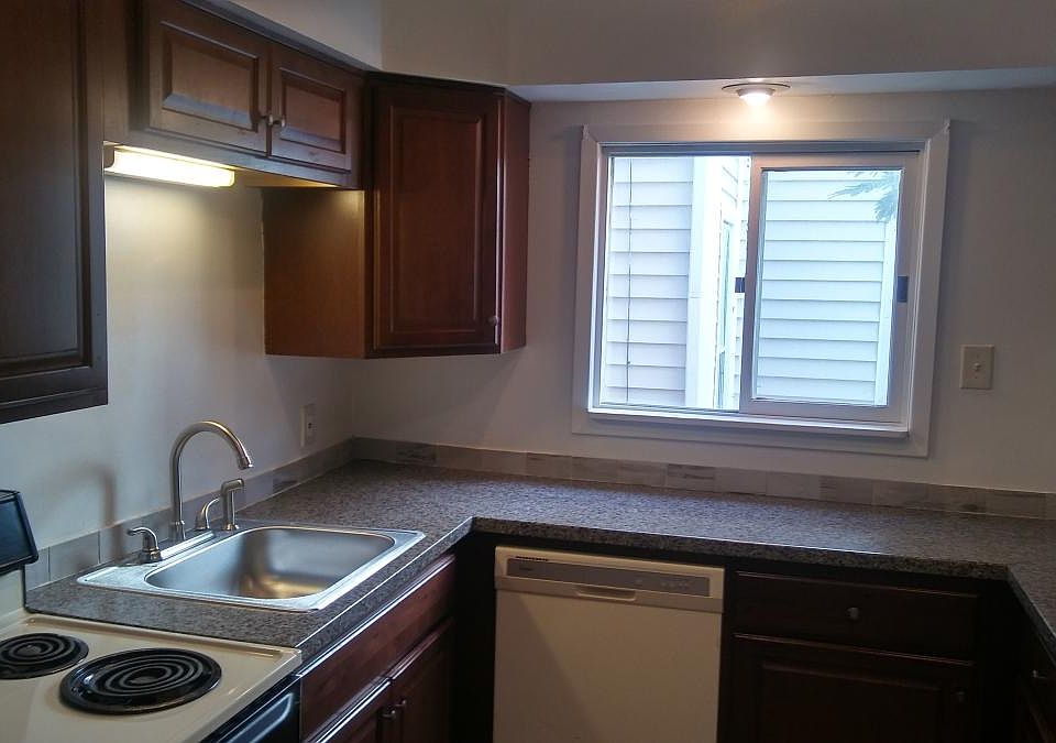 1st image of 1205 Saint Charles Ave #1207