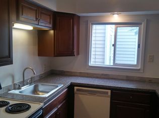 1205 Saint Charles Ave #1207, Lakewood, OH