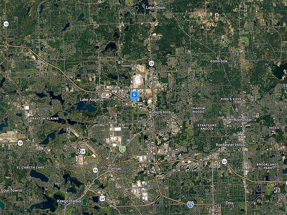 4th image of 1699 Taylor Rd