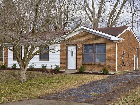 2nd image of 10785 Millers Ln