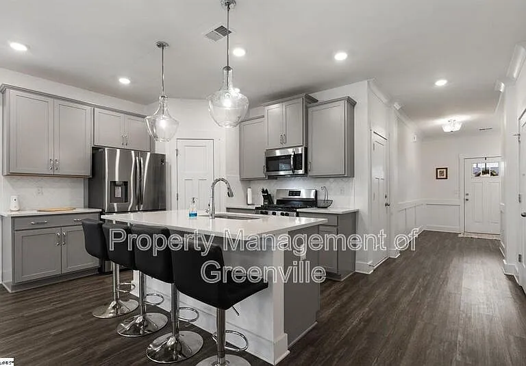 100 Grey Oak Trl — Photo 9