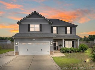 4943 Lion Heart Ln, Parkton, NC 28371