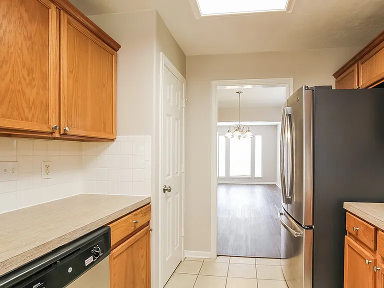 3230 Candlepine Dr — Photo 8