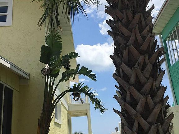 4th image of 305 N Ocean Shore Blvd
