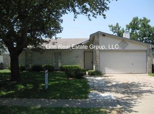 5729 Ridgecove Dr, Garland, TX