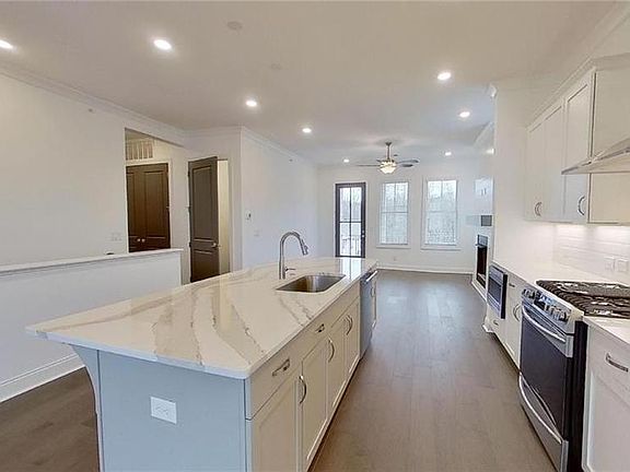Many cabinets for storage