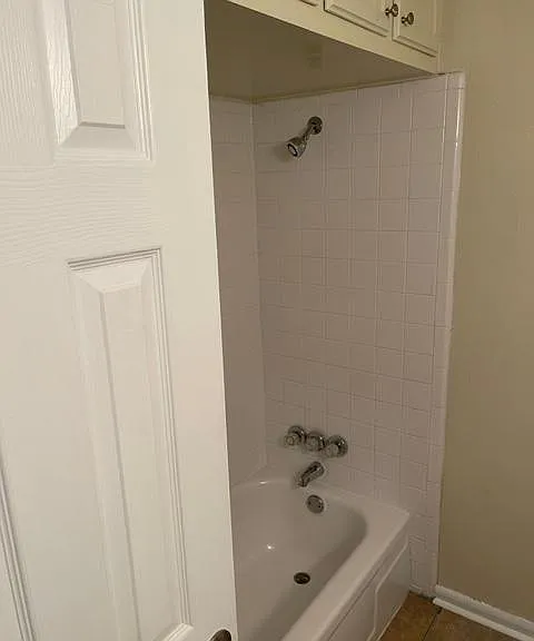 6939 Cambridge St — Photo 5