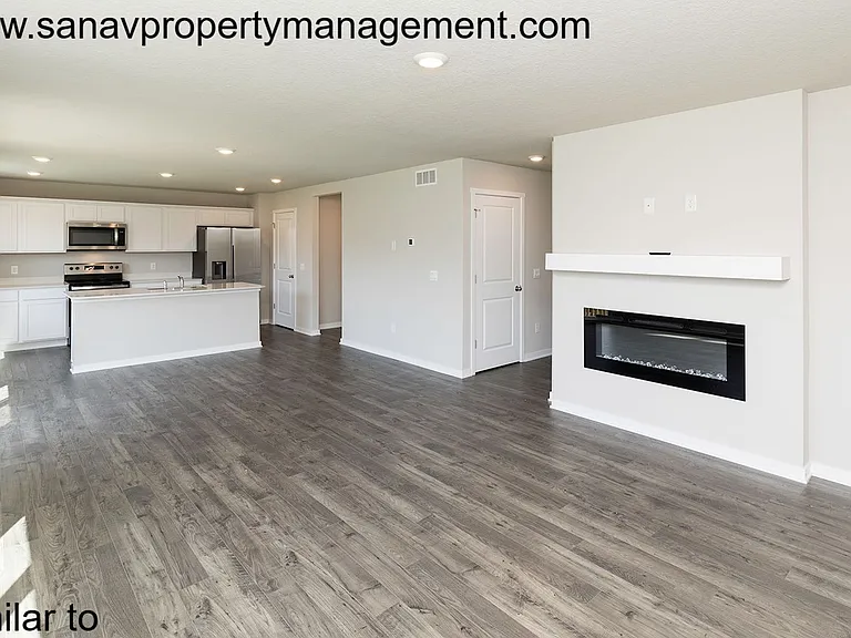 515 Elizabeth Ln NW — Photo 7