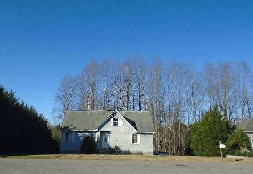 2nd image of 1707 Running Deer Dr NW