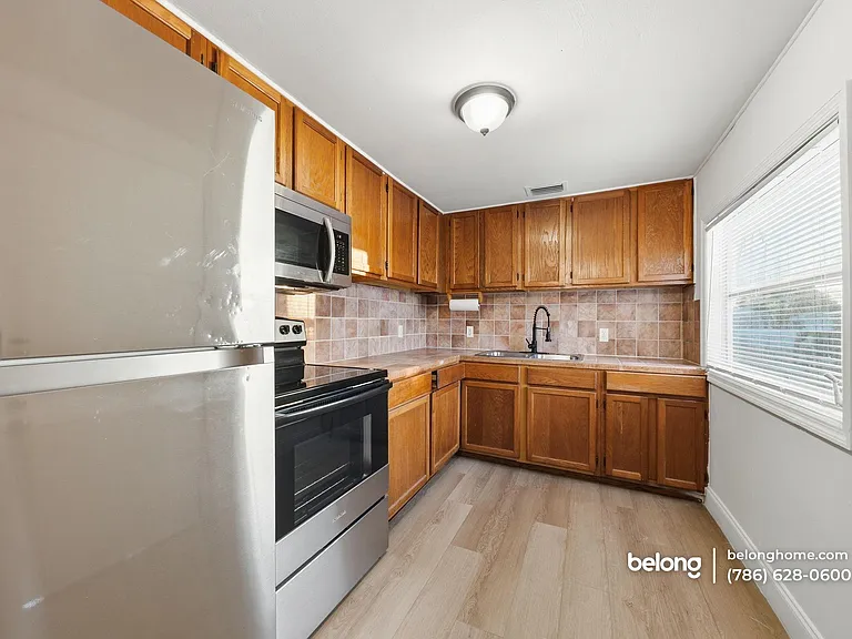 1520 Hunter Rd #A — Photo 9