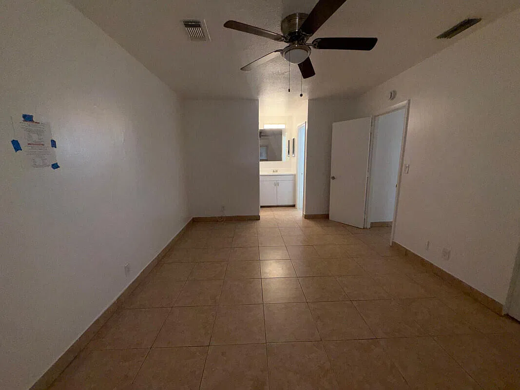 1 bed, 1.0 bath, 690 sqft, $1,595 — Photo 3