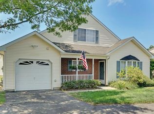 27 Carnaby Close #1000, Freehold, NJ 07728