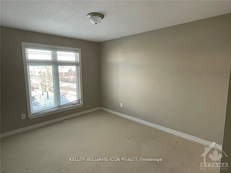 957 Fletcher Cir — Photo 14