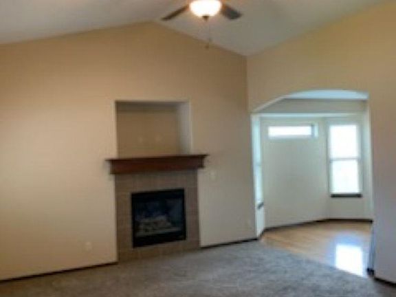 4th image of 221 S Maize Rd #19 & 20
