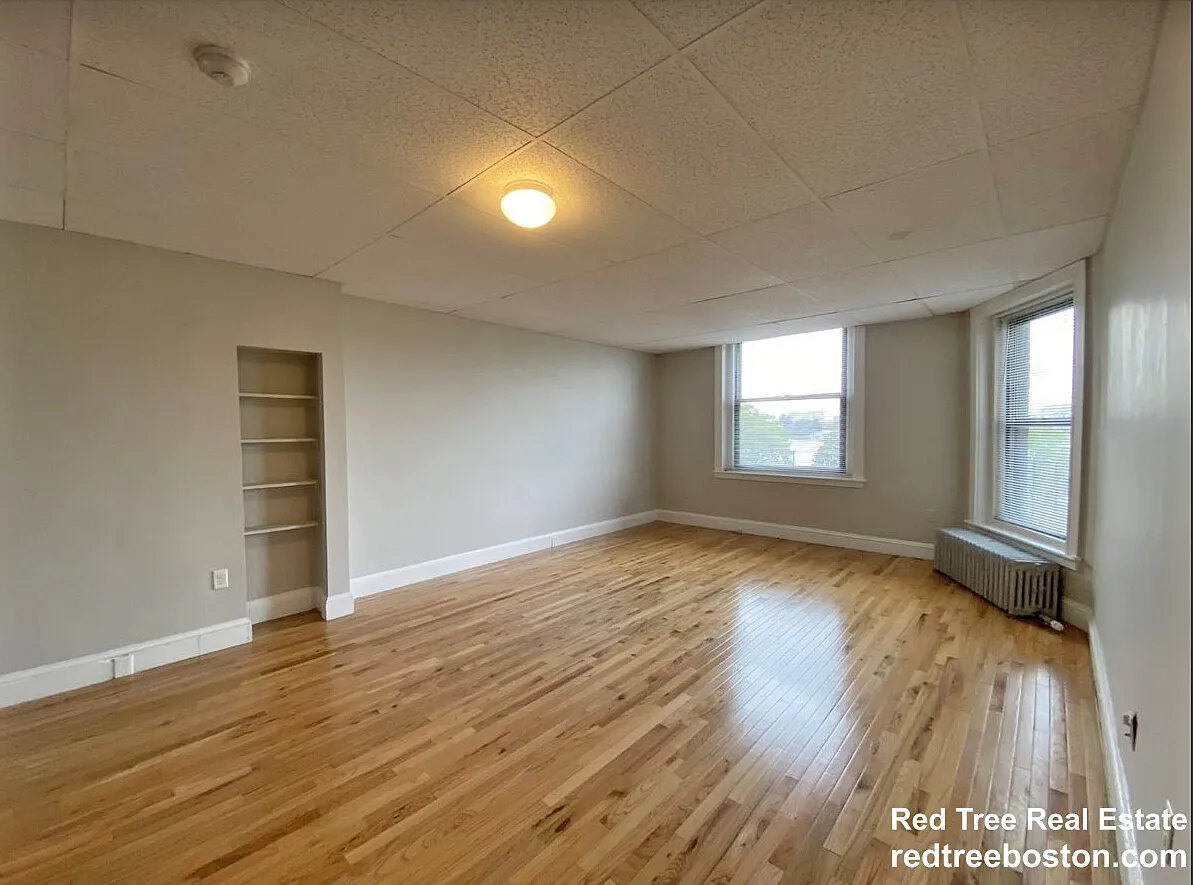 1 bed, $2,350 — Photo 4