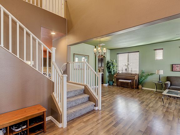 3rd image of 43287 W Lindgren Dr