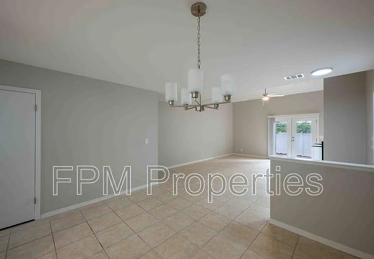 176 E Coast Dr — Photo 21
