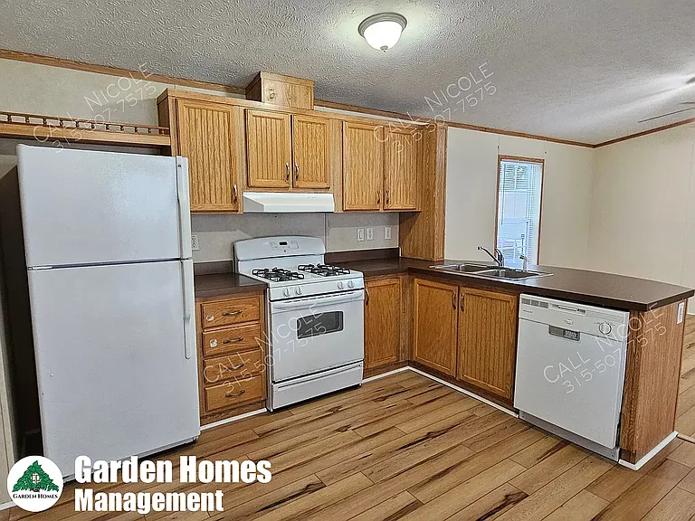 230 Maverick Ln — Photo 12