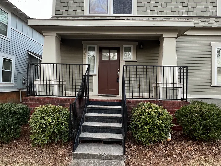 490 Barnett Shoals Rd #602 — Photo 1