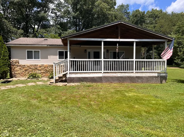 162 W Robertson Rd, Morgantown, IN 46160