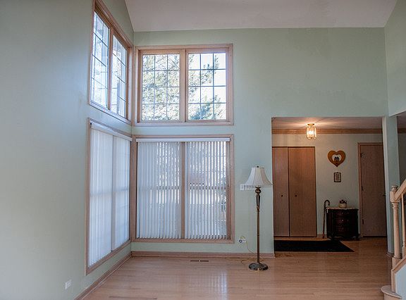 4th image of 9088 N Delphia Ave