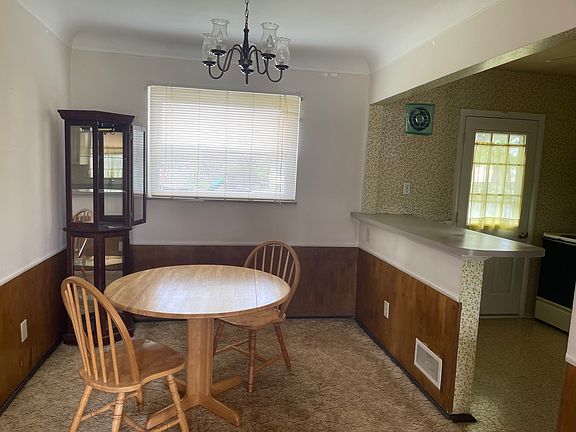 4th image of 1504 Balfour Ln