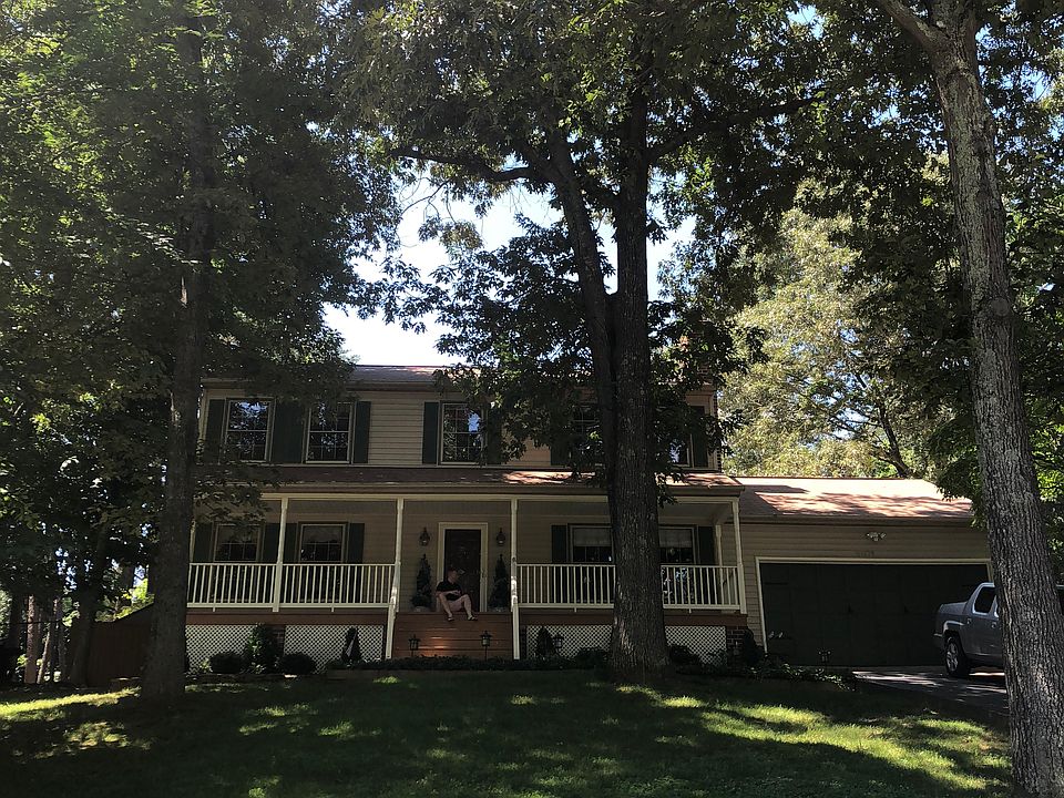 1st image of 2071 Farragut Dr