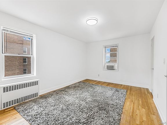 5th image of 70 Locust Avenue #B508