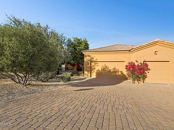3rd image of 15832 E CHOLLA Drive