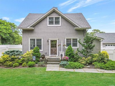 2 Barteau Avenue, Blue Point, NY, 11715