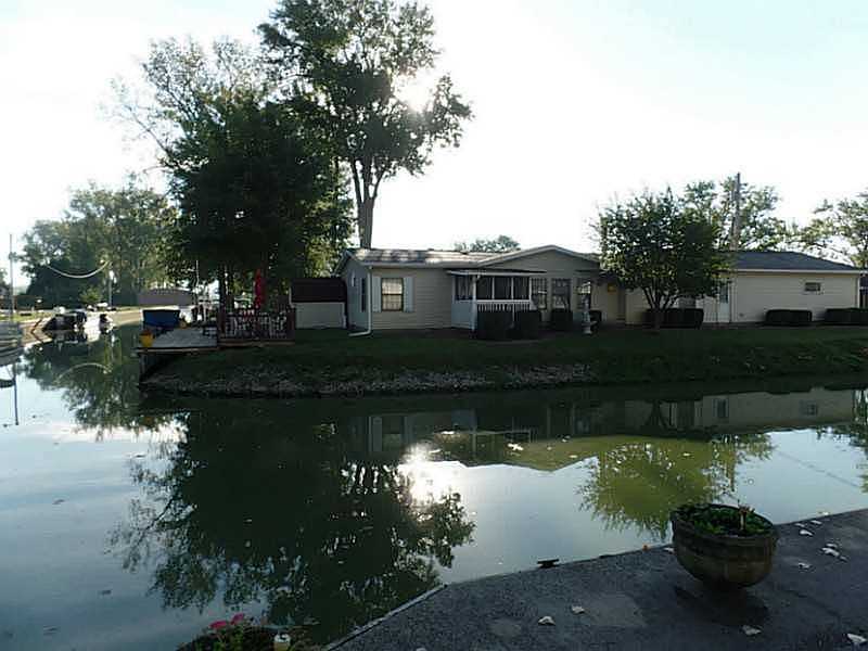 1st image of 6897 Dorothy Ln