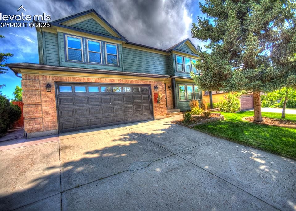 1st image of 2725 Helmsdale Dr
