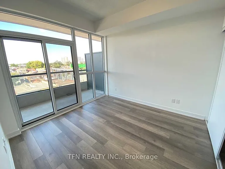 1603 Eglinton Ave W #418 — Photo 4