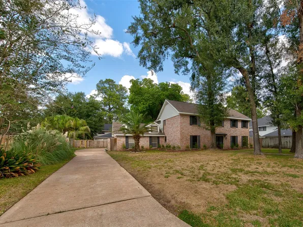 7506 Theisswood Rd, Spring, TX 77379