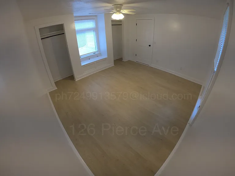 126 Pierce Ave — Photo 4