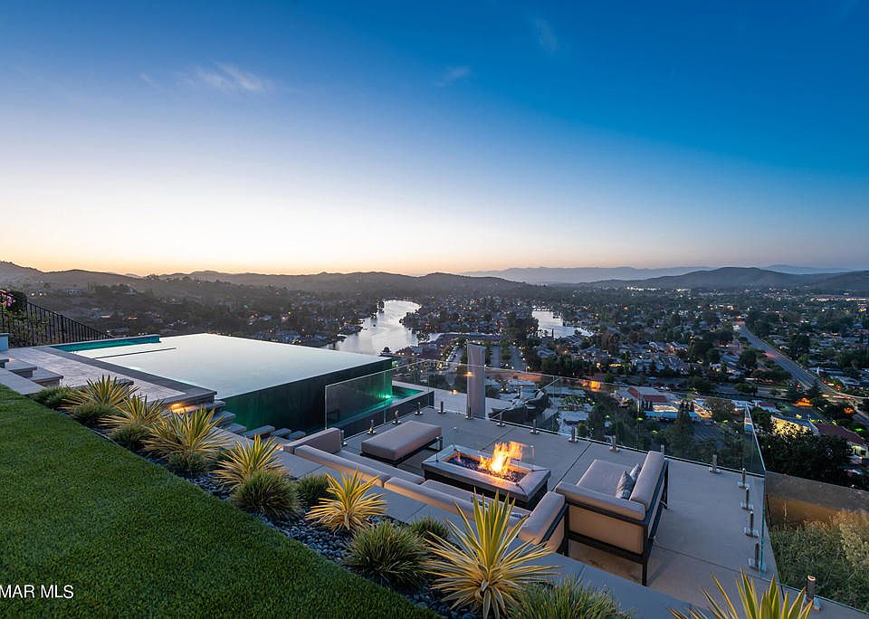 1st image of 32091 Canterhill Pl