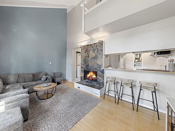 2nd image of 3115 N Lake Blvd #71
