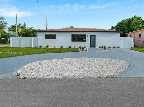 480 NE 109th St, Miami, FL 33161