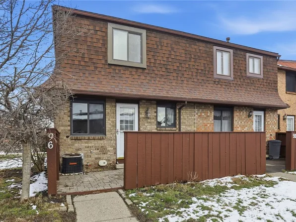 96 Surrey Hill Way, Rochester, NY 14623